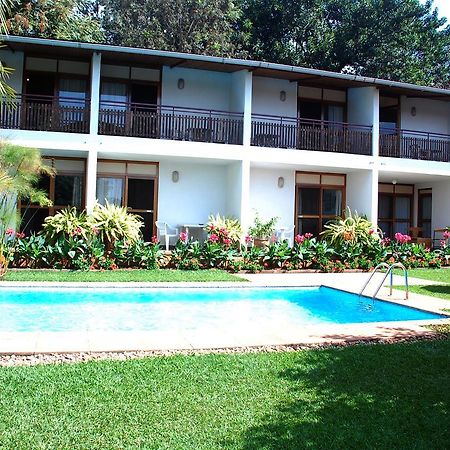 Hotel Le Garni Kigali Exterior photo